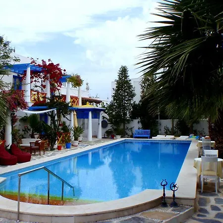 Su - Hotel 3*