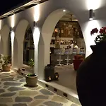 Su - ホテル 3*